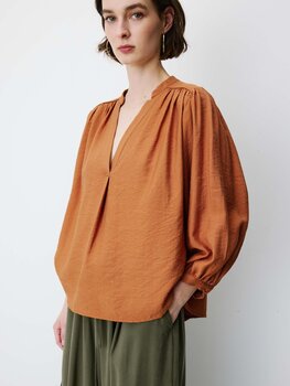 Grace & Mila auriane 3/4 sleeve blouse - camel