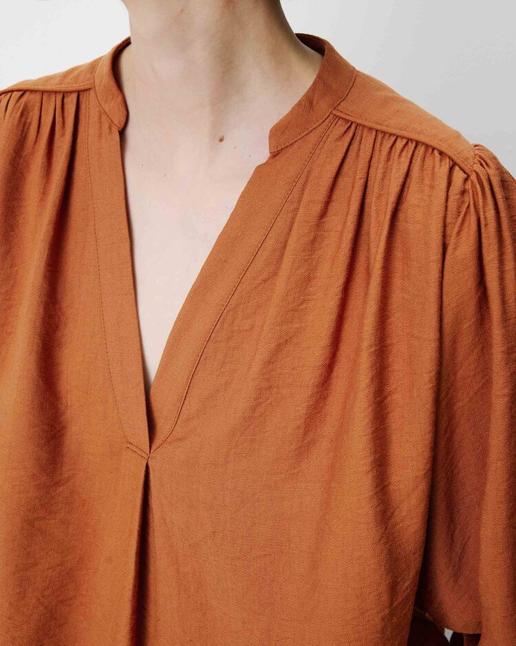 Grace & Mila auriane 3/4 sleeve blouse - camel