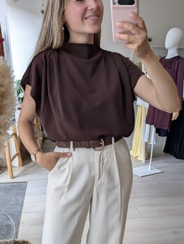 Vila Clothes vimerlano funnelneck pleaded top - brown