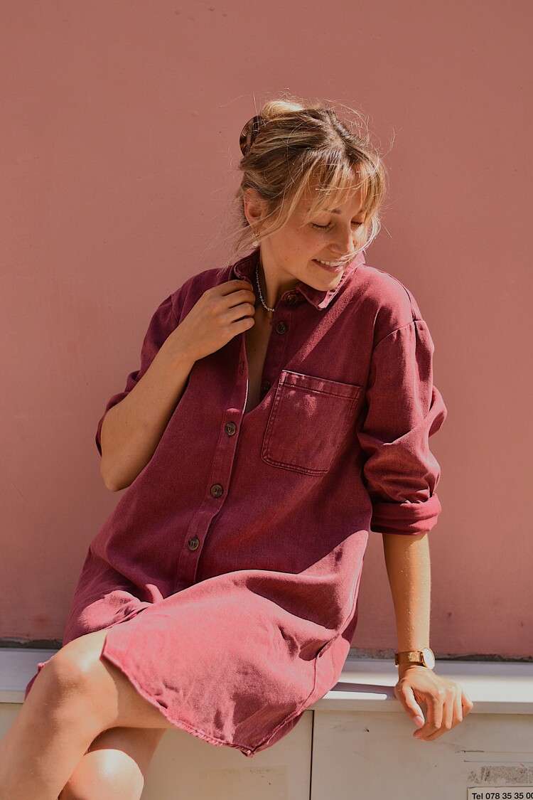 Sillie long sleeve front pocket jeans dress - burgundy