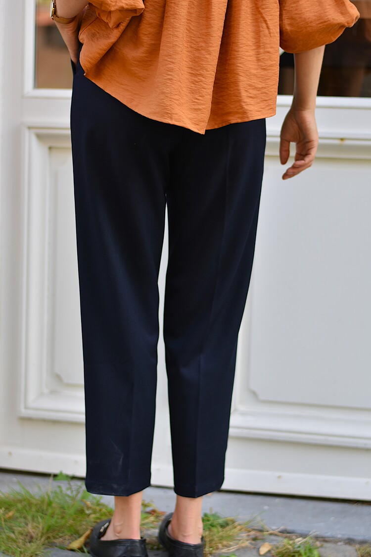 La petite étoile parot cigaret pants - marine