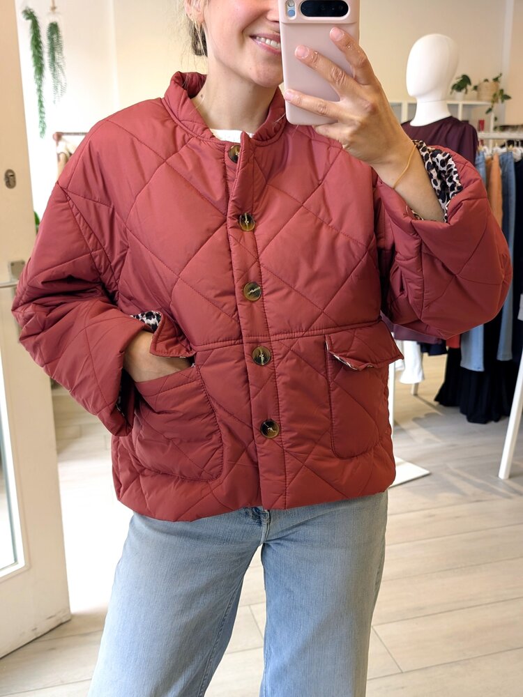 Sillie amandine quilted jacket- dark pink
