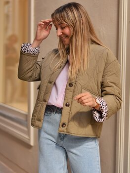 Sillie amandine quilted jacket- khaki