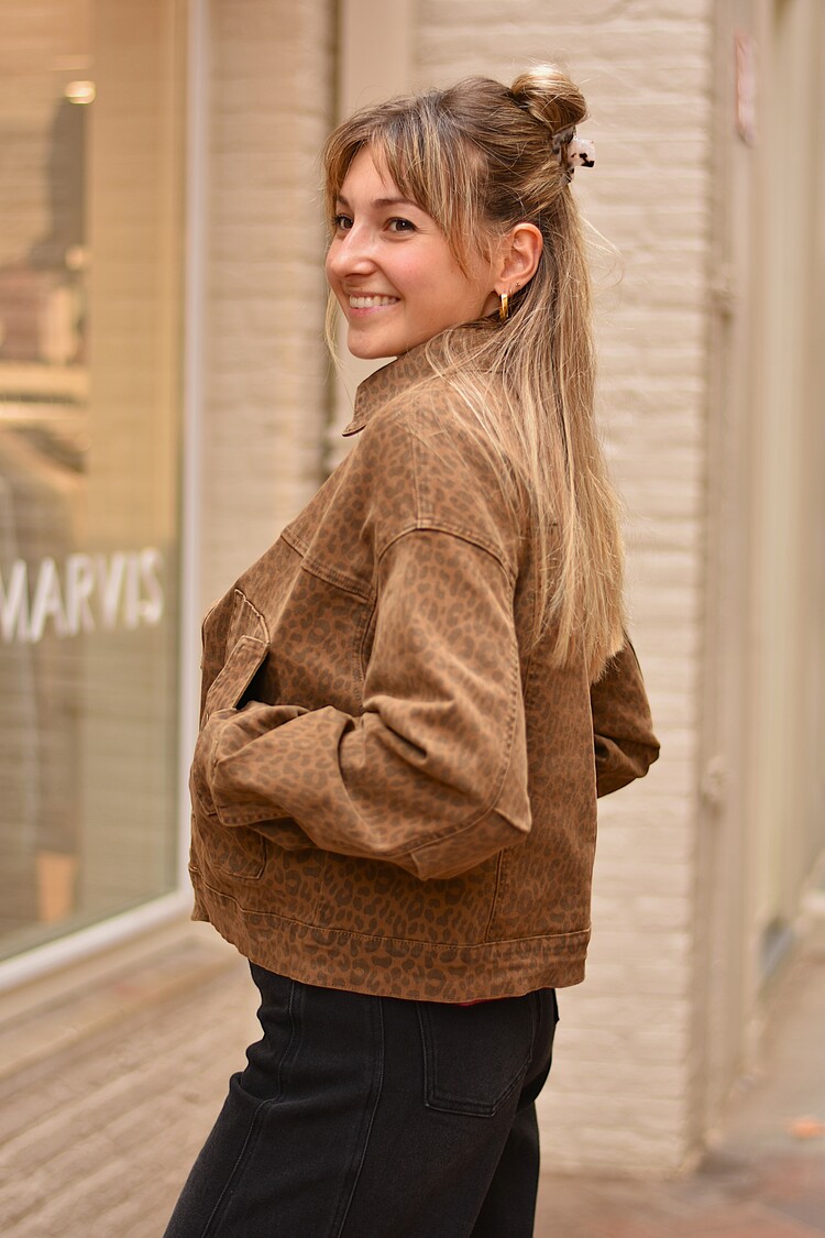 La petite étoile vera veste leopard