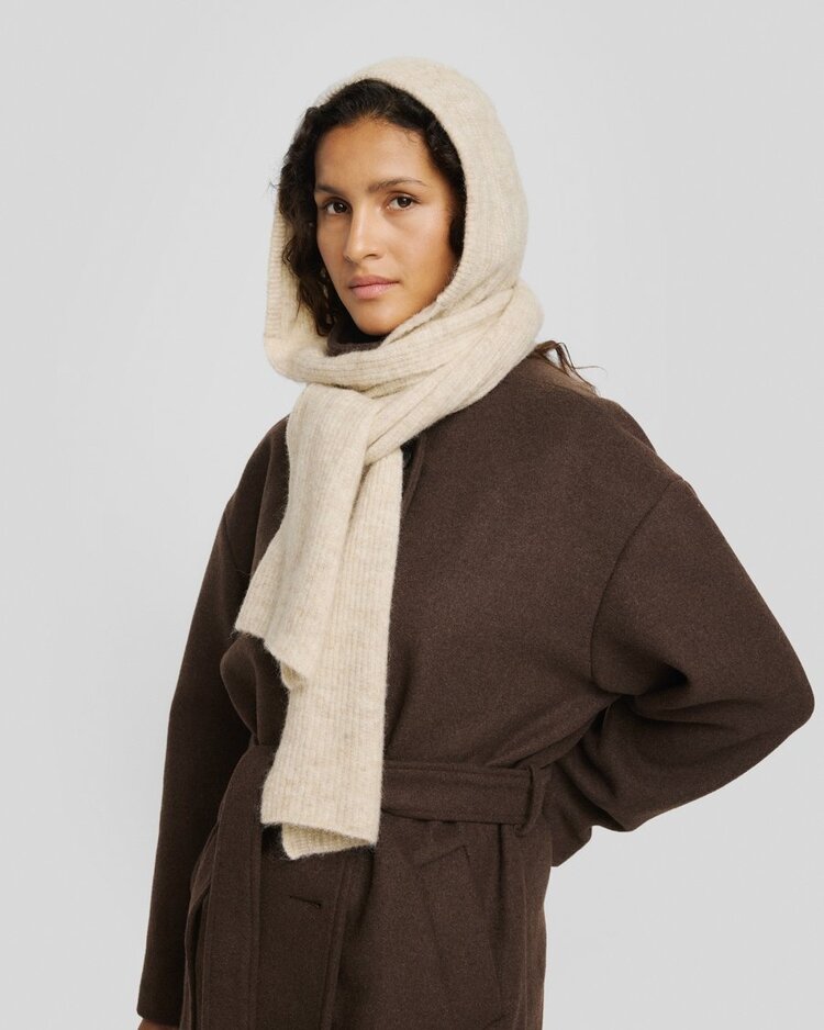 Moss Copenhagen bondie hood scarf - beige