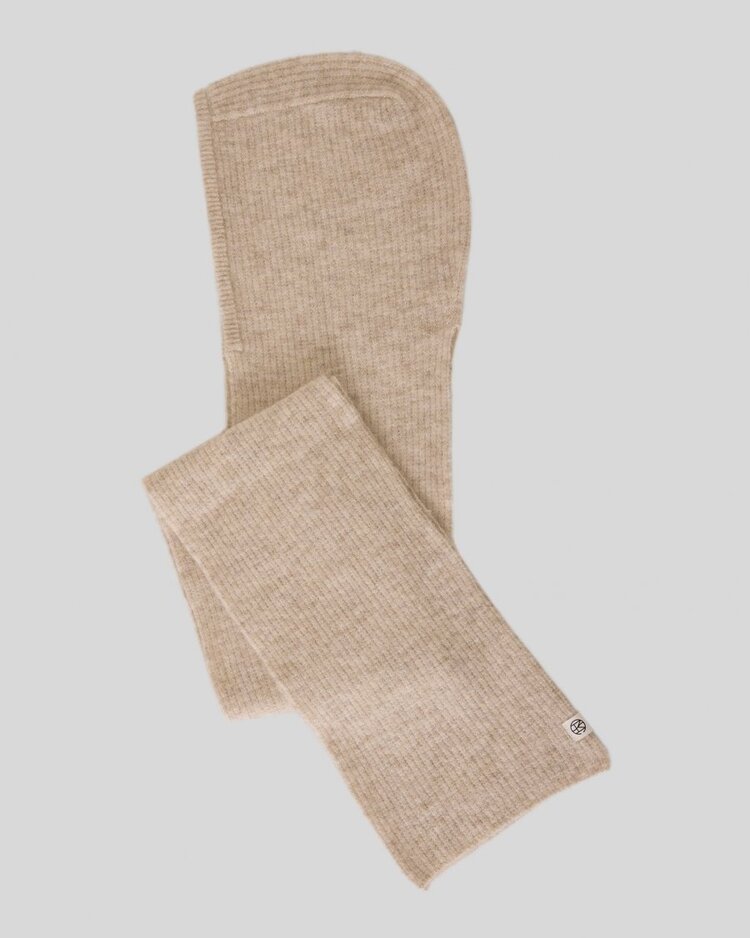 Moss Copenhagen bondie hood scarf - beige