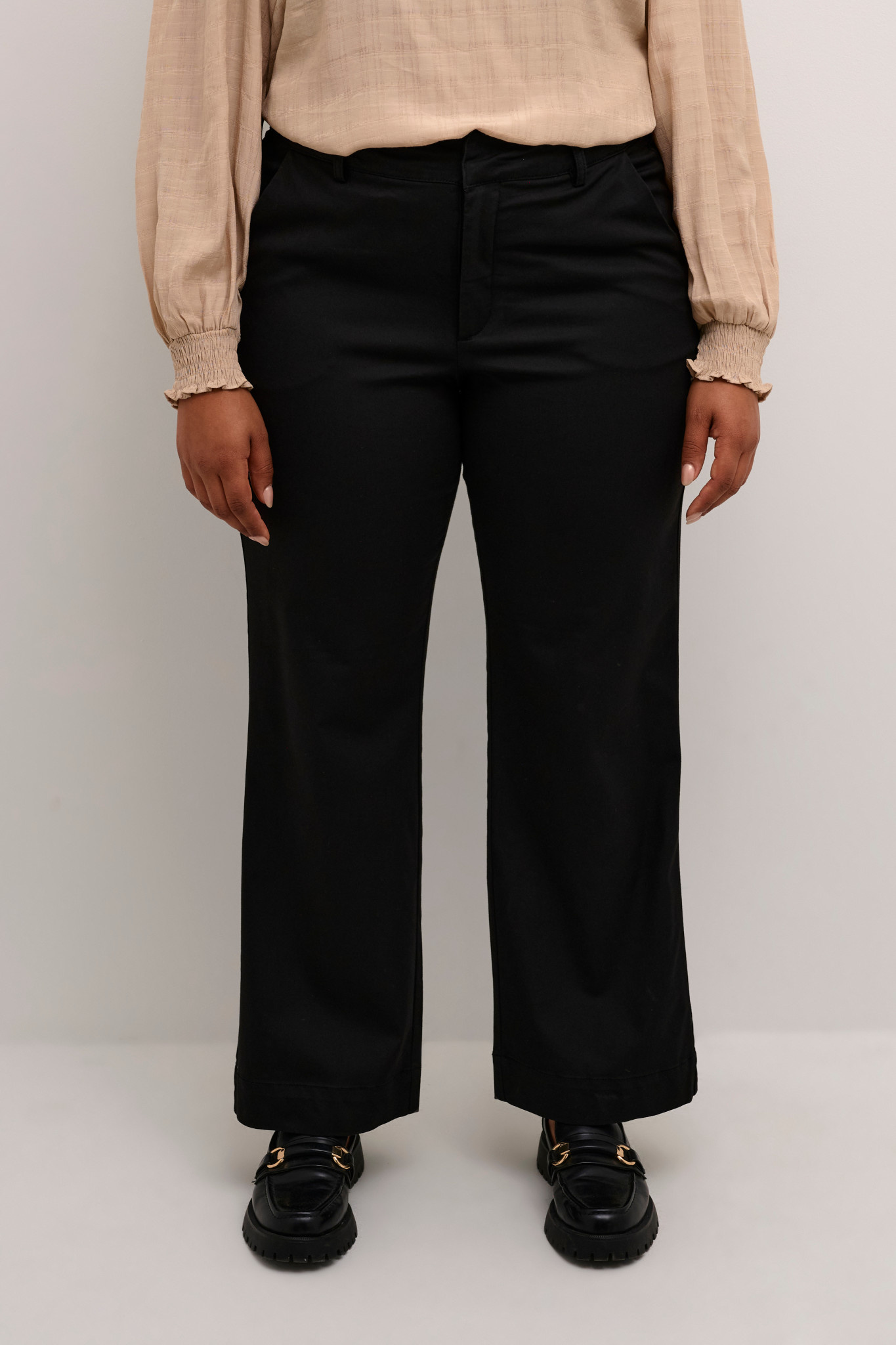 Kaffe Curve KCleana Flared Chino Pants