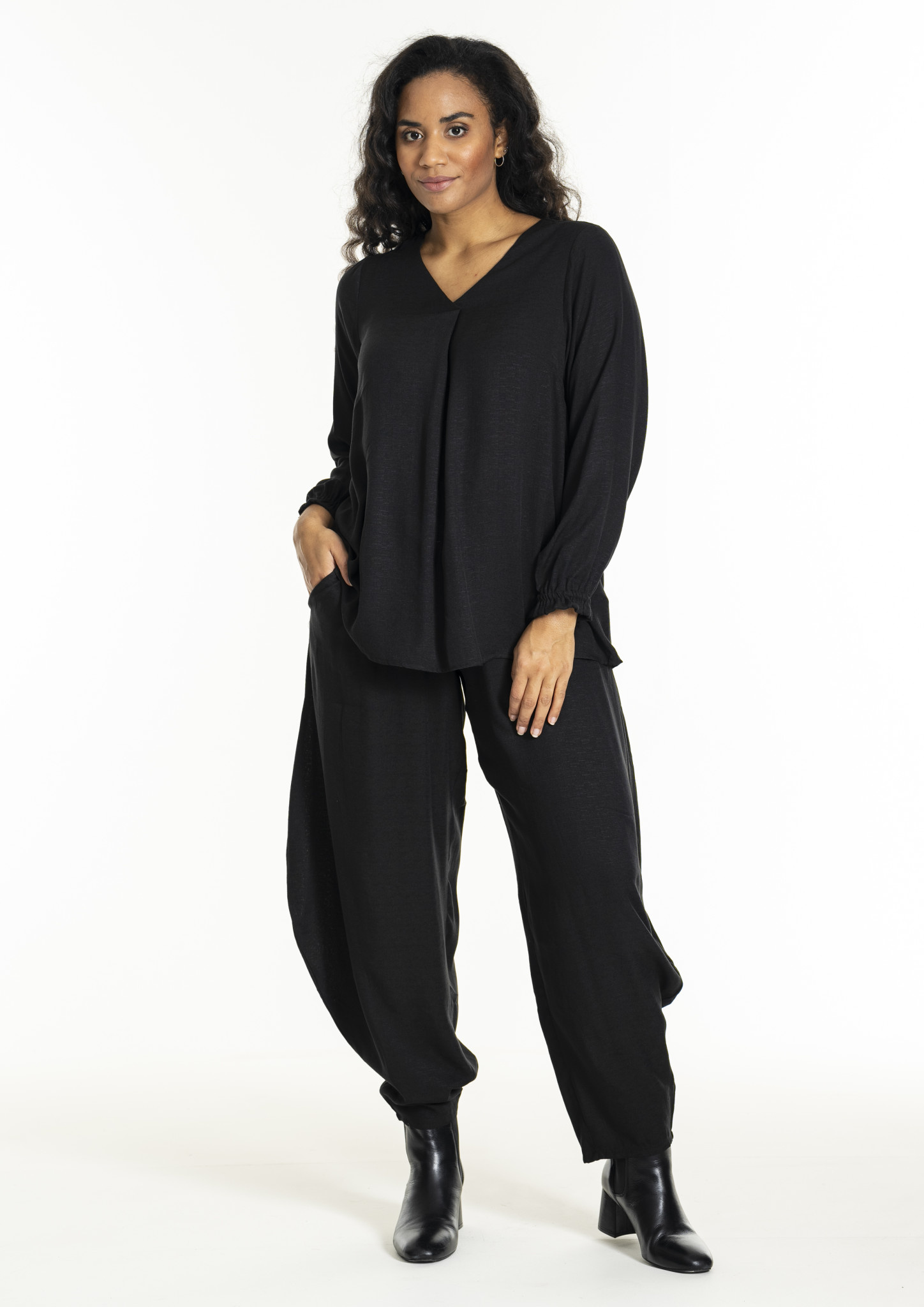 Studio SGreta Trousers