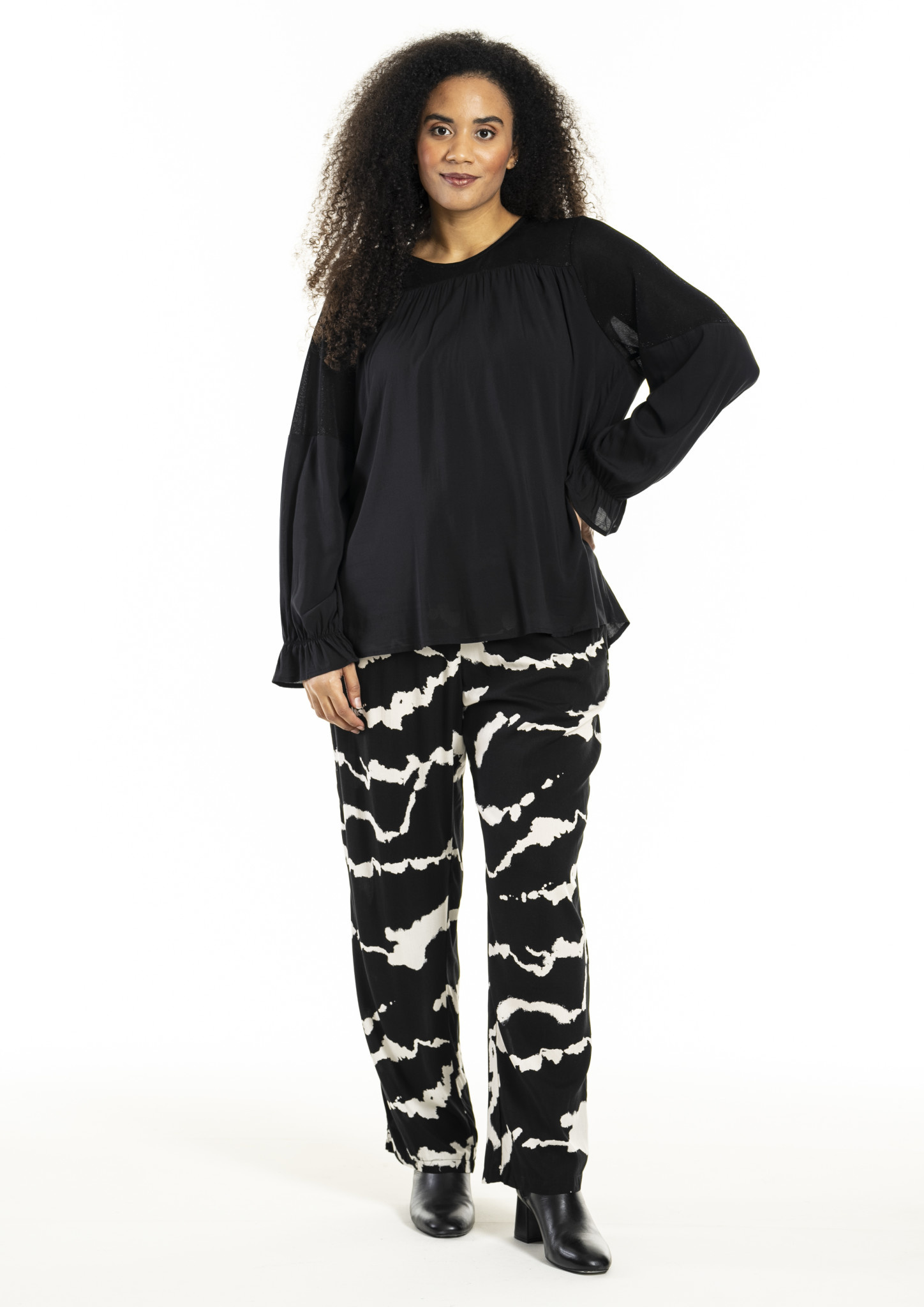 Studio SHolga Trousers