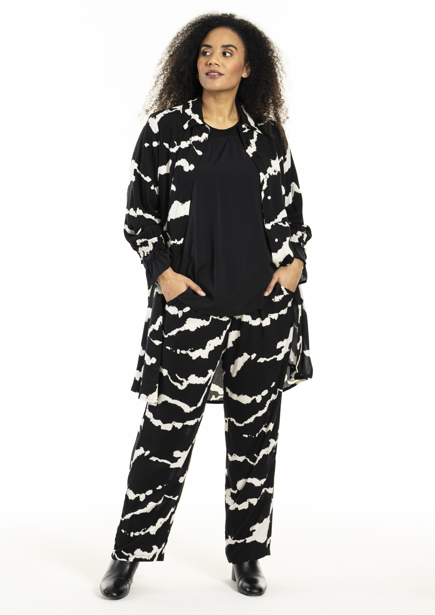 Studio SHolga Trousers