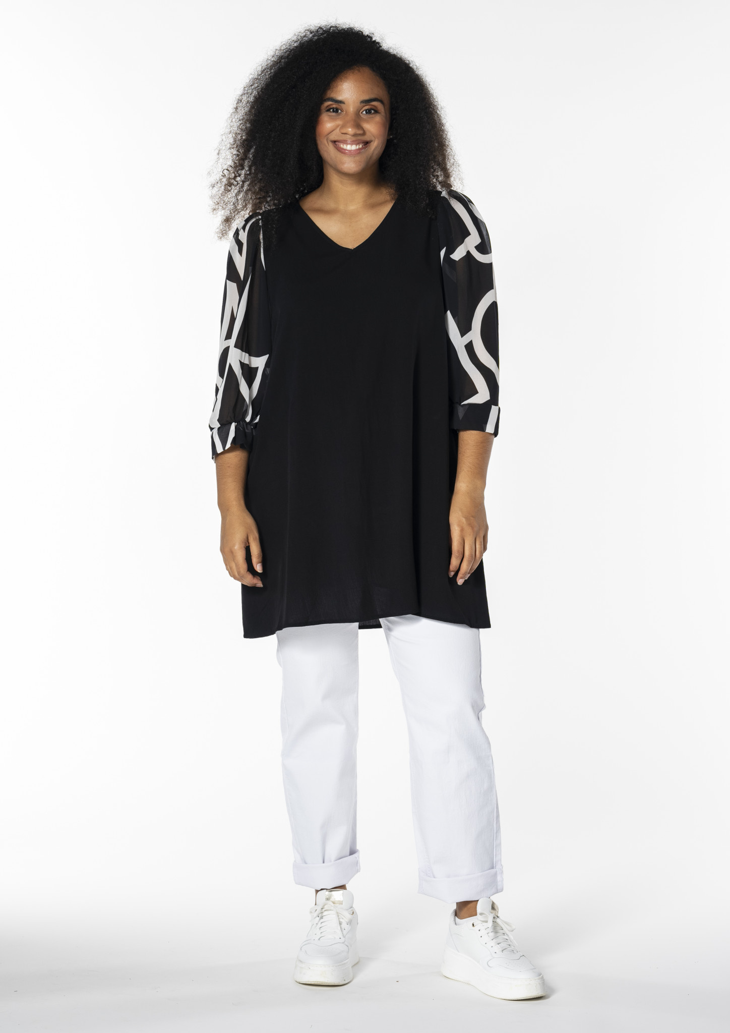 Studio SKyra Tunic with chiffon sleeves