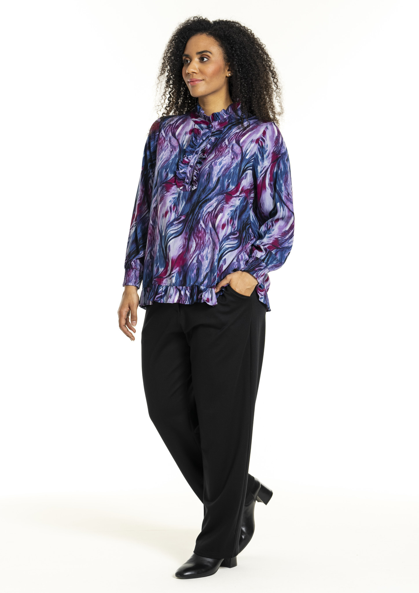 Studio SInger shirt with smock