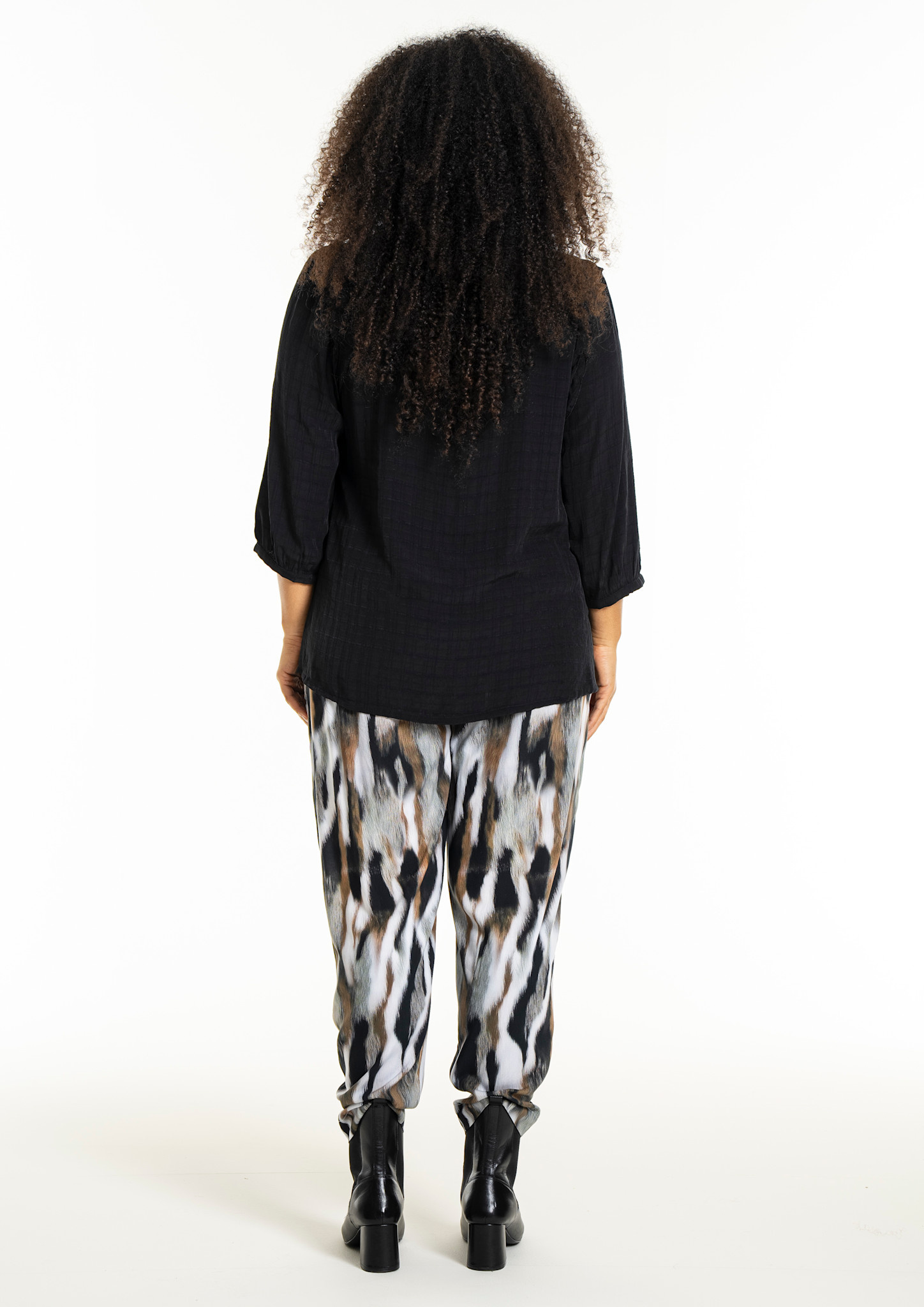 Studio SLilly Shirt with flounces