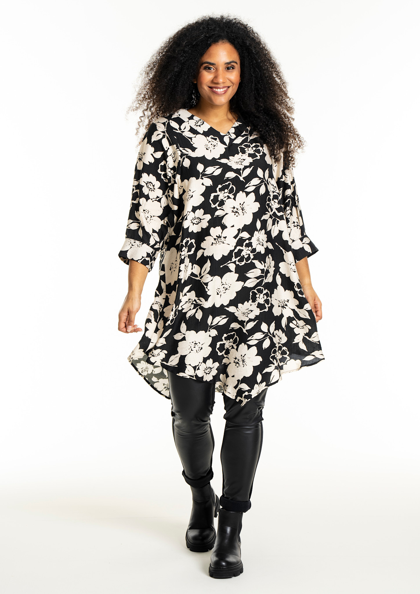 Studio SJuline Tunic