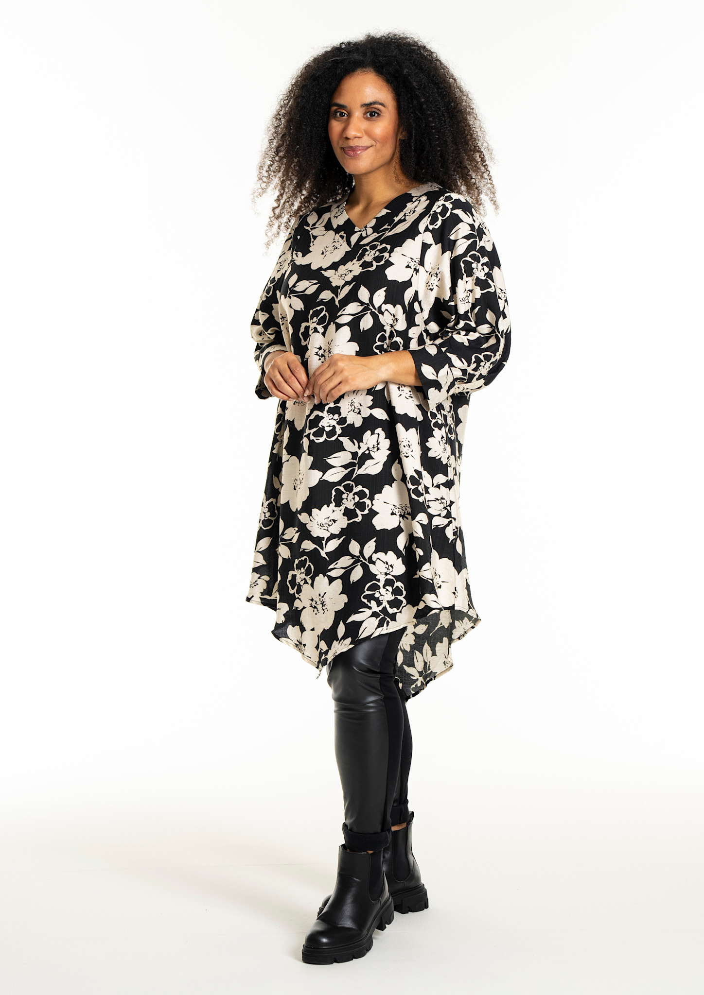 Studio SJuline Tunic
