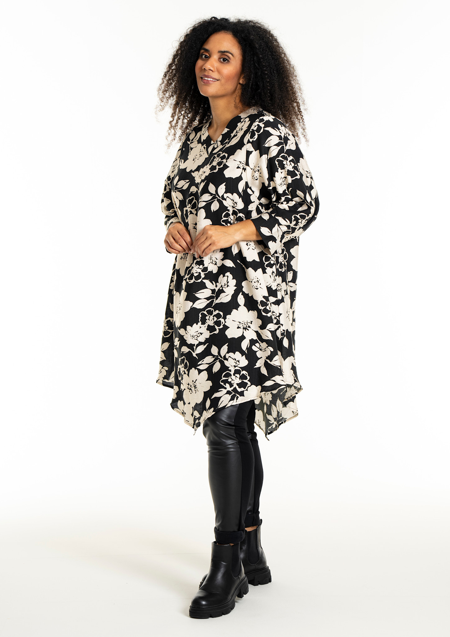 Studio SJuline Tunic