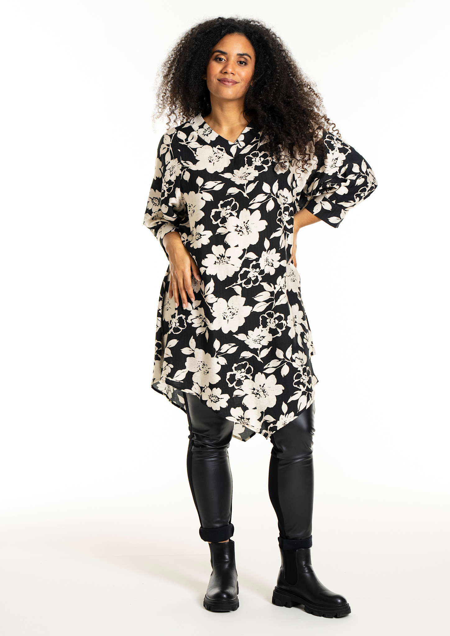 Studio SJuline Tunic