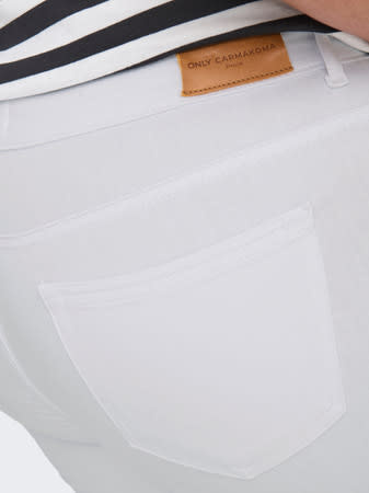 ONLY CARMAKOMA CARWILLY REG WAIST DNM CAPRI NOOS (2 kleuren)