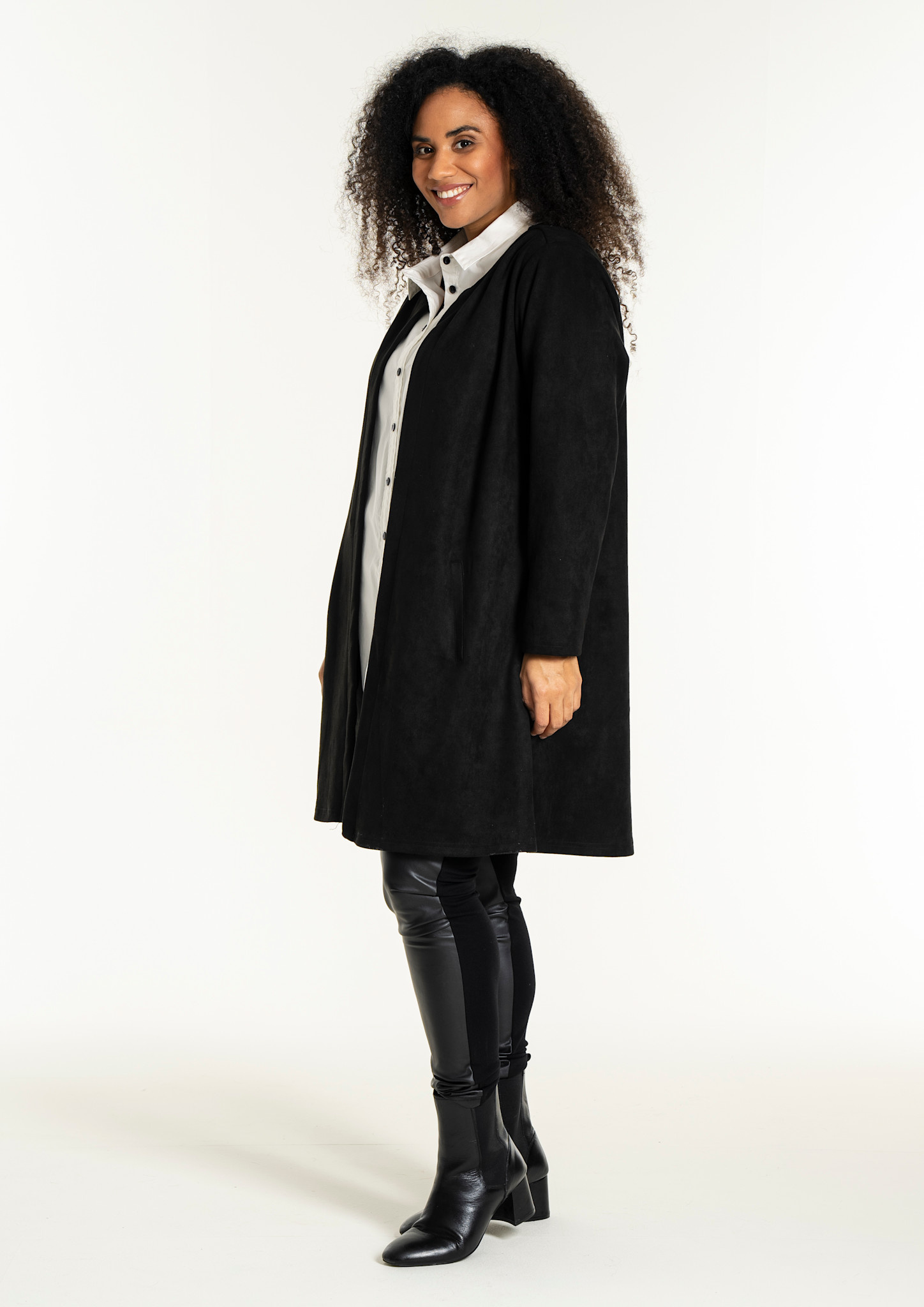 Studio SNeomi Cardigan