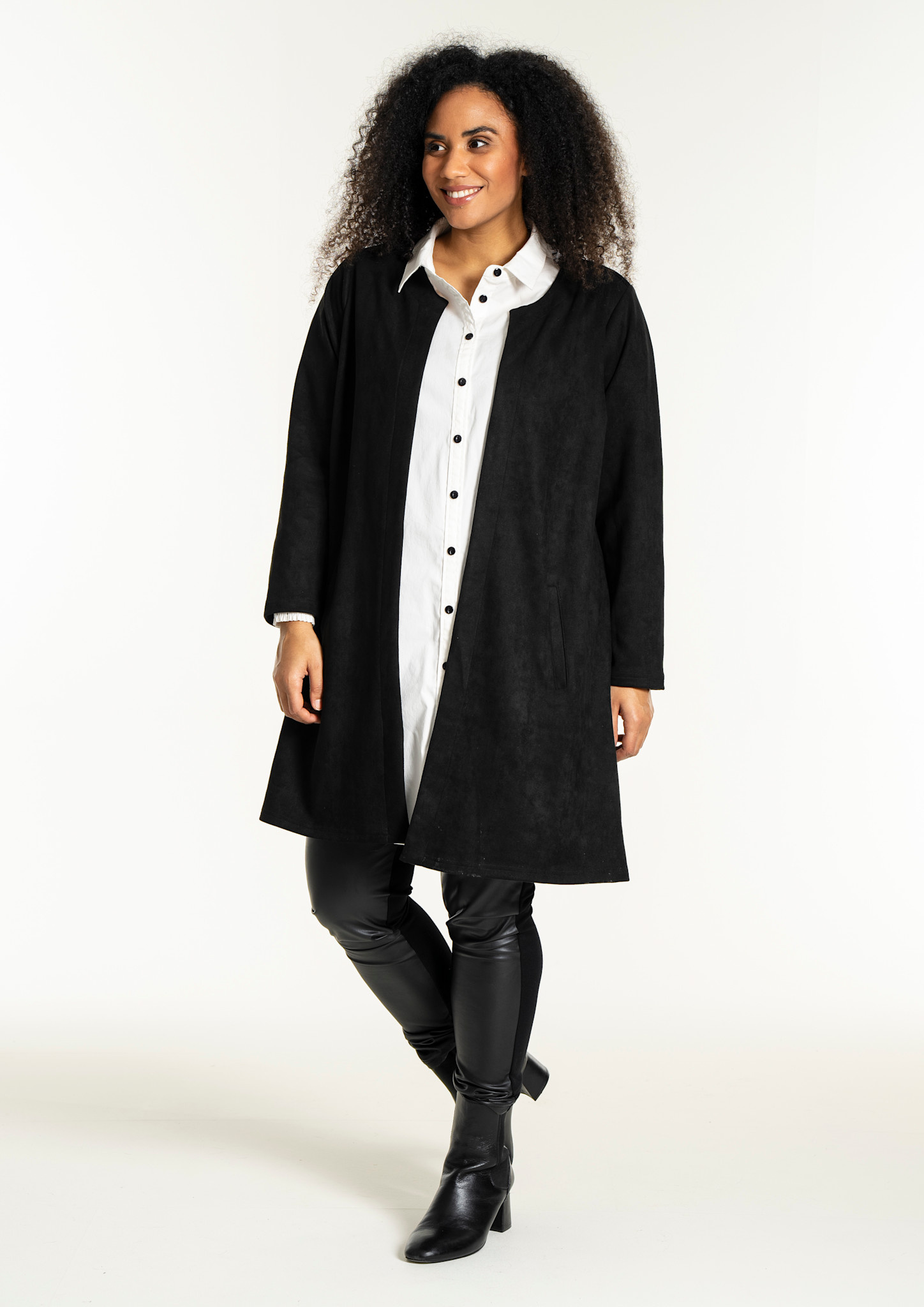 Studio SNeomi Cardigan