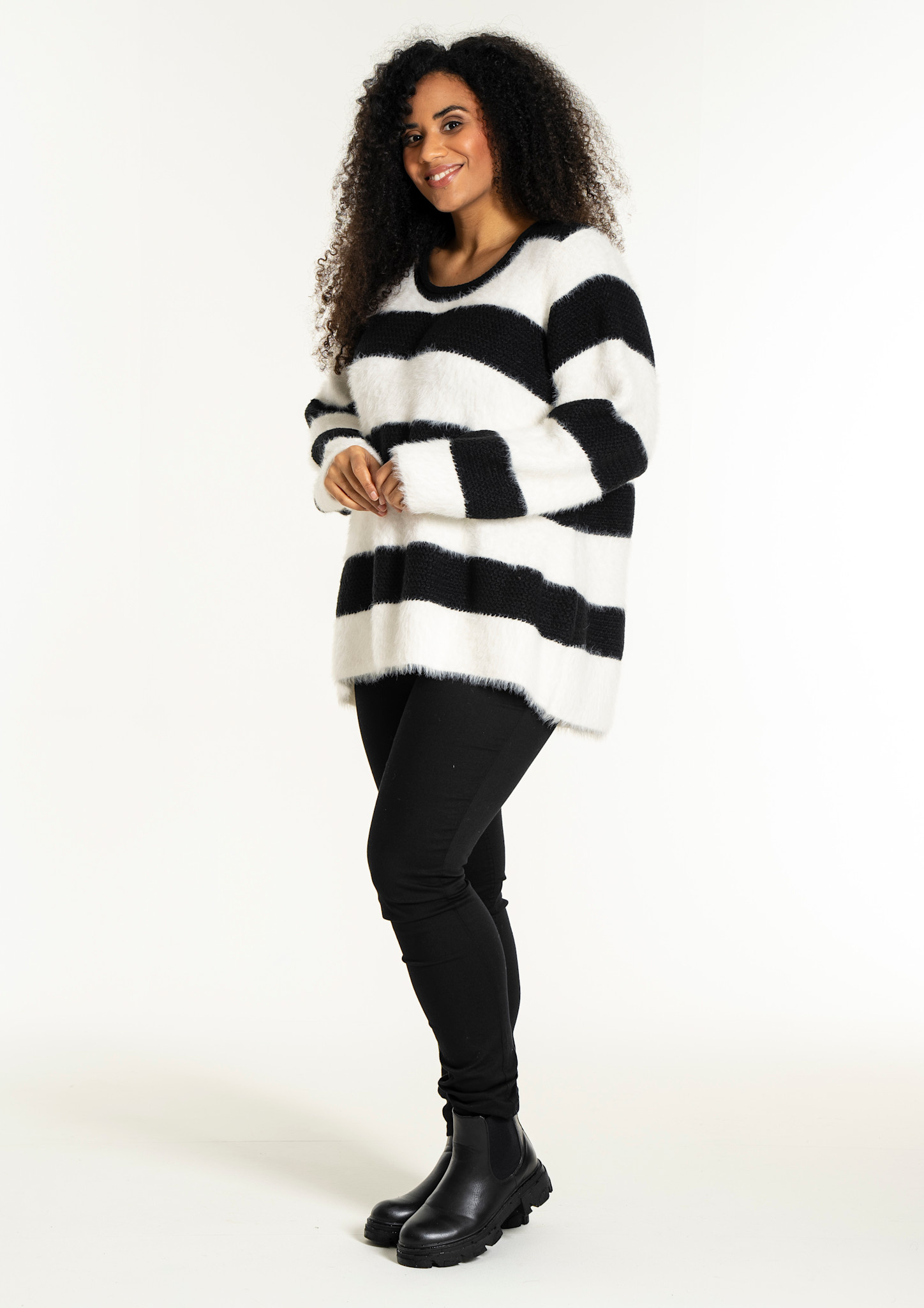 Studio SNoralise Sweater with stripes