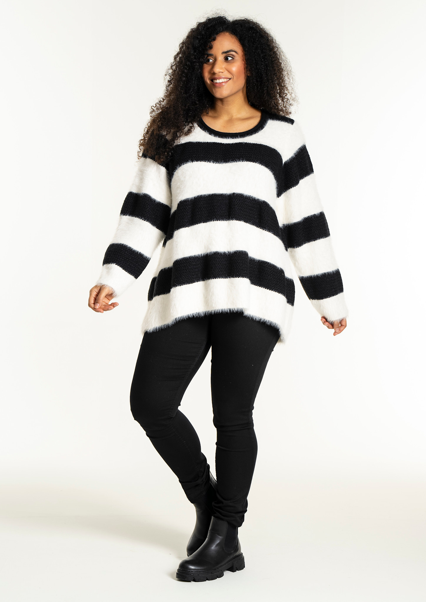Studio SNoralise Sweater with stripes