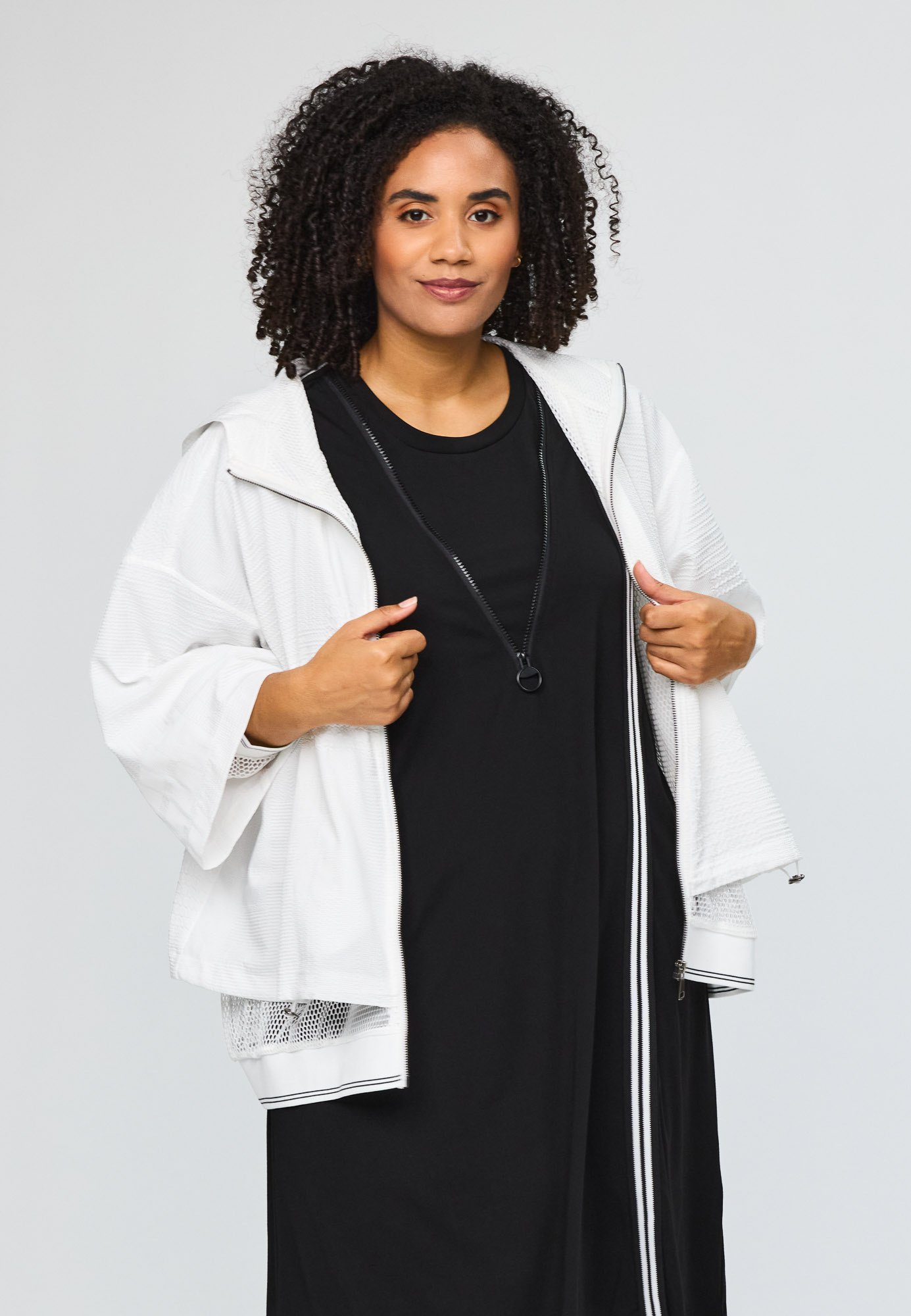 Studio SAlina Jacket with net linning