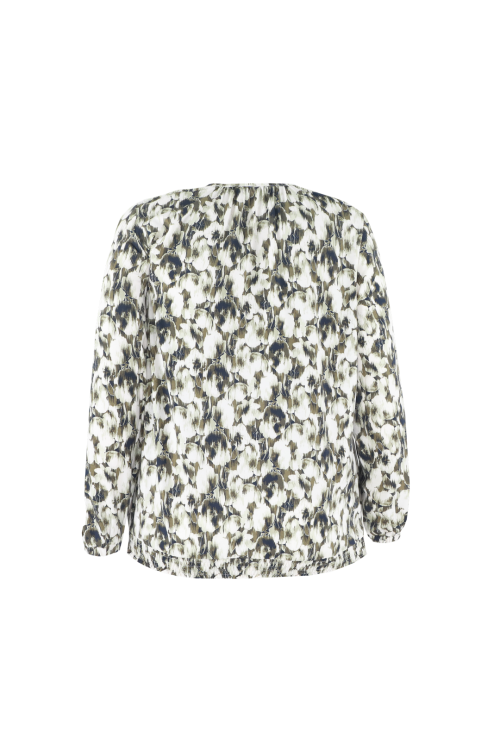 Exxcellent Carmen top