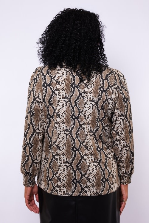 Exxcellent Ella top