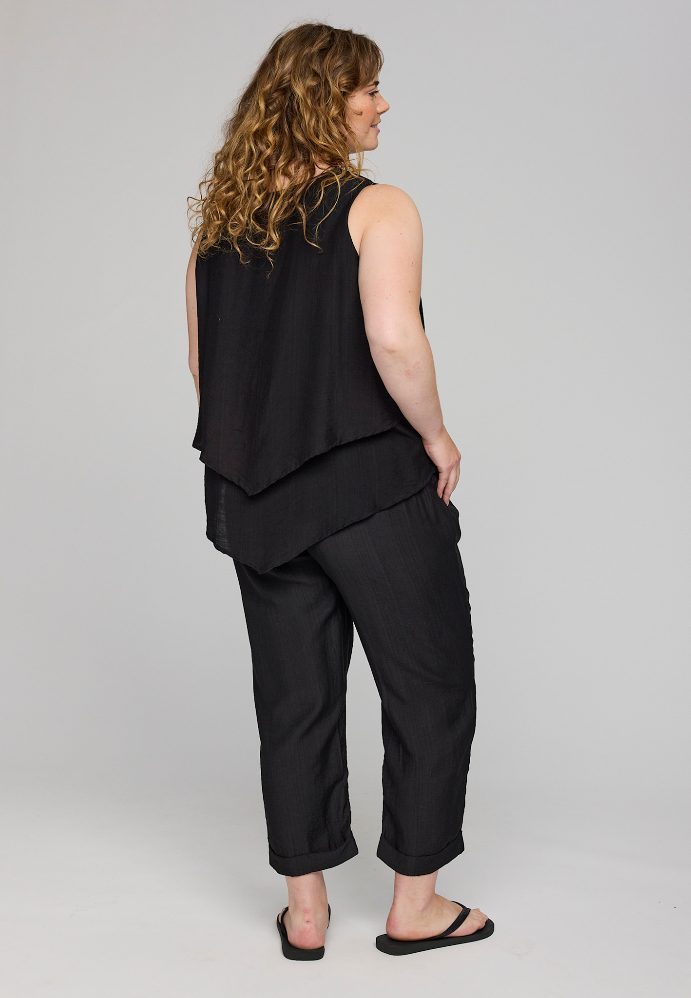Studio SAriella 7/8 trousers (2 kleuren)