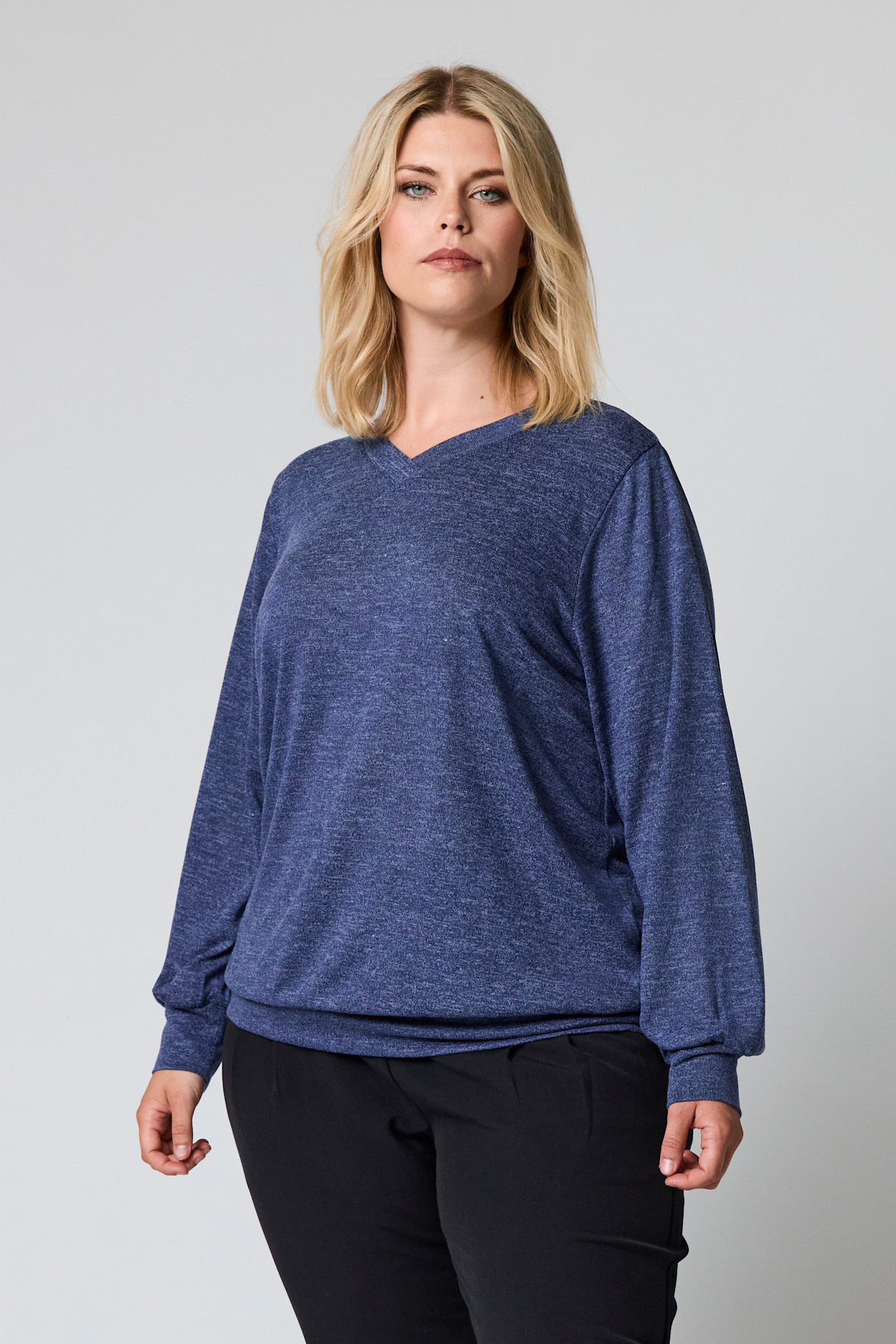 Studio SInga Sweater