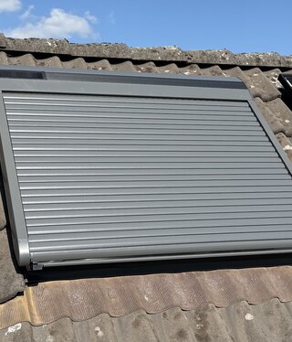 Velux Rolluik Velux dakraam