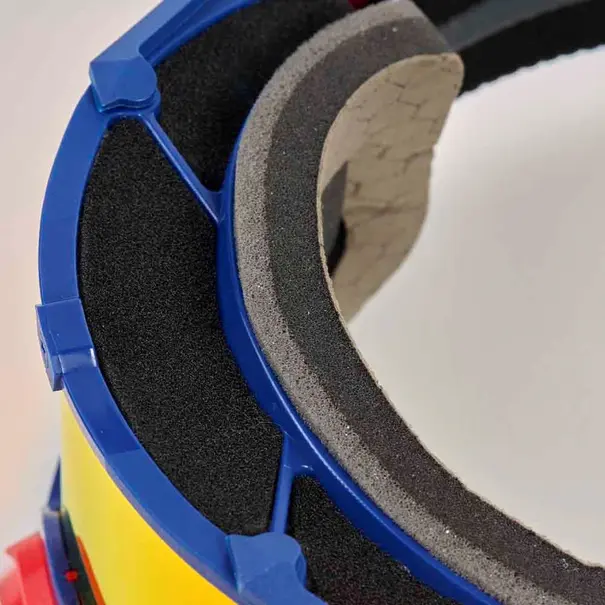 ARIETE Ariete 8K – Carbon Neutrale Enduro Goggle met Red Multi-Layer Lens