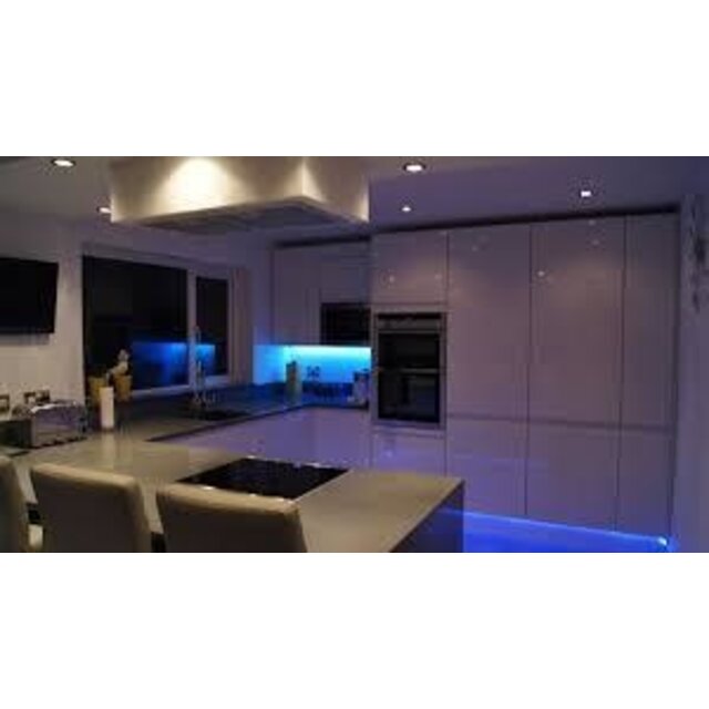 RGB multicolor LED strip set - Radio gestuurd