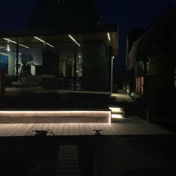 Luksus LED strips Waterdichte LED strip warm wit 3000K 8W 700LM 240LED p/m 48VDC IP68 - 20 meter
