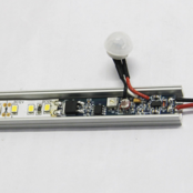 Instelbare LED schemerschakelaar & PIR sensor in 1 - 12V 96W / 24V 192W- SLSS002