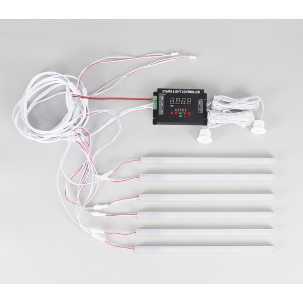 Traptrede LED verlichting LED traptrede controller 16 treden