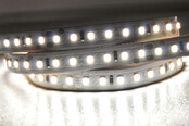 PRO LED strip 12W 1964LM 128LED p/m 24VDC IP20 natuurlijk wit 4000K - 5 meter