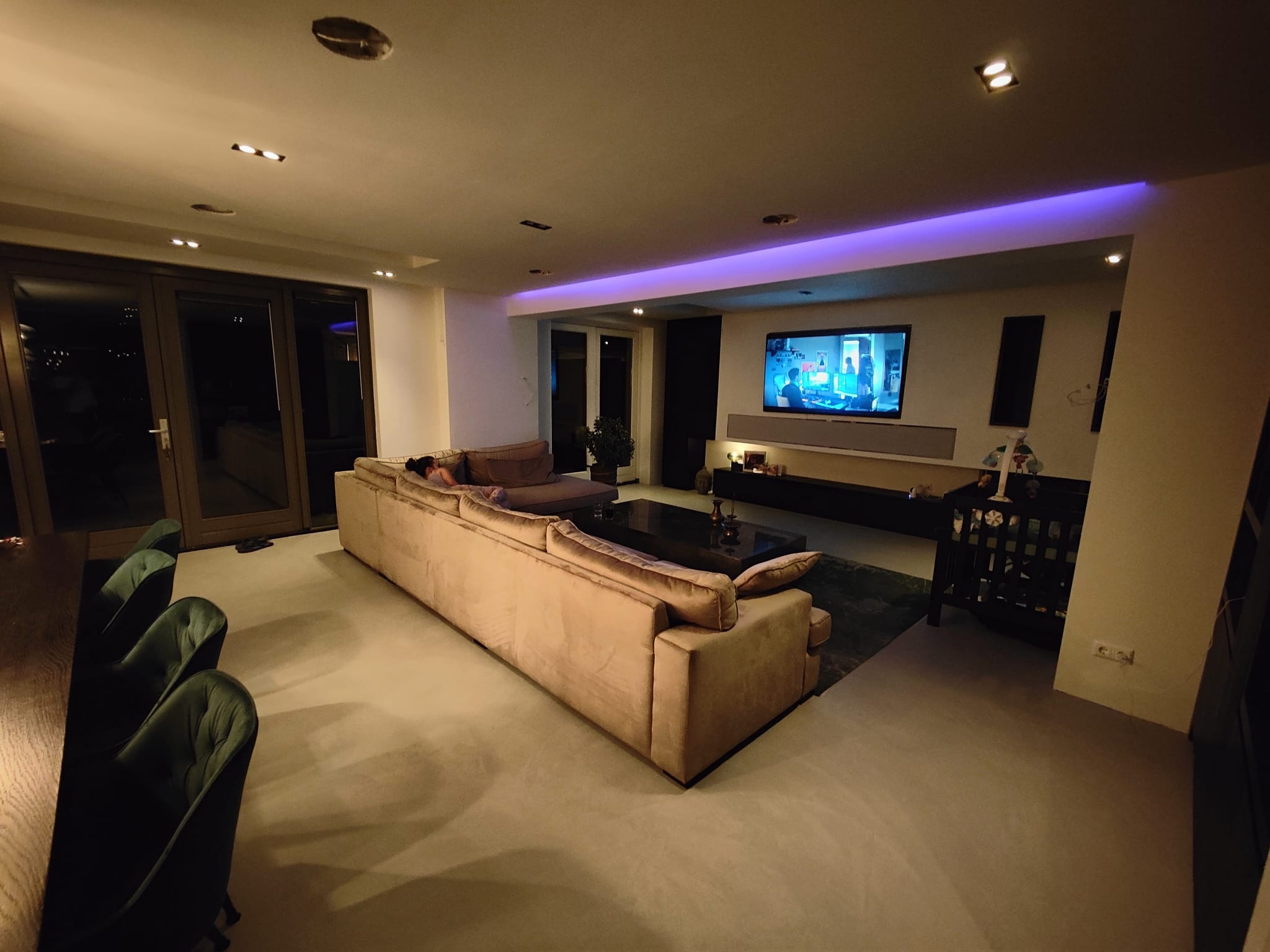 Volledige verlichting woonkamer en keuken Monnickendam Q3 2023