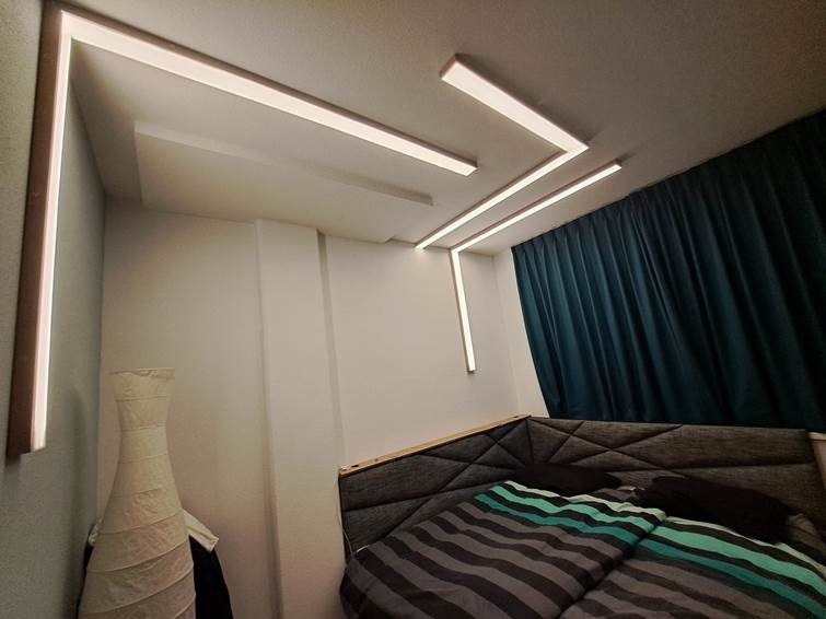 LED strips in muur en wand te Amsterdam