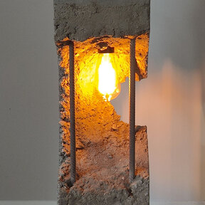 Elmar Design Industriële Lampen model 1 Heipaal staand model.