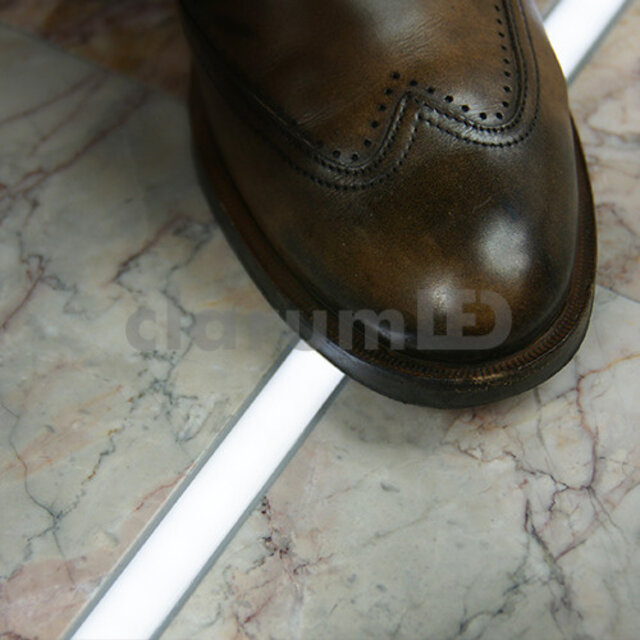 LED tegel en stuc profiel inclusief klikafdekking 57mm x 11mm - STUC200