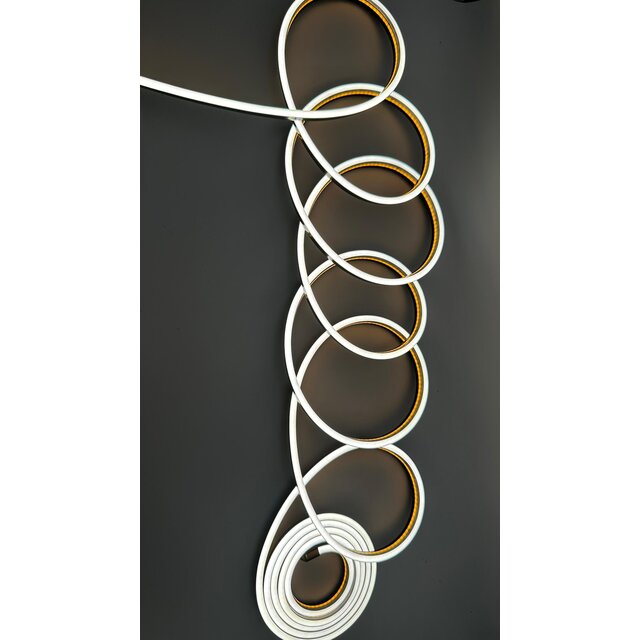 Zwarte Mini Neon Flex LED strip 24 volt 2700 kelvin extra warm wit 12W 980LM 4x8mm IP65 – 3 meter