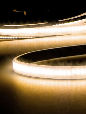 Waterdichte LED strip warm wit 3000K 8W 700LM 240LED p/m 48VDC IP68 - 20 meter