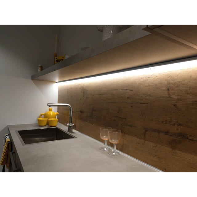 Zwart LED profiel inclusief klikafdekking 15 x 6mm - 301ZWART