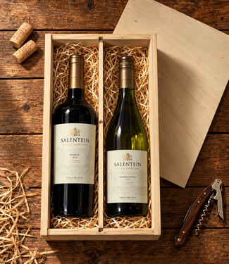 Salentein Wijngeschenk Salentein Barrel Selection Malbec en Chardonnay 2 flessen in kist