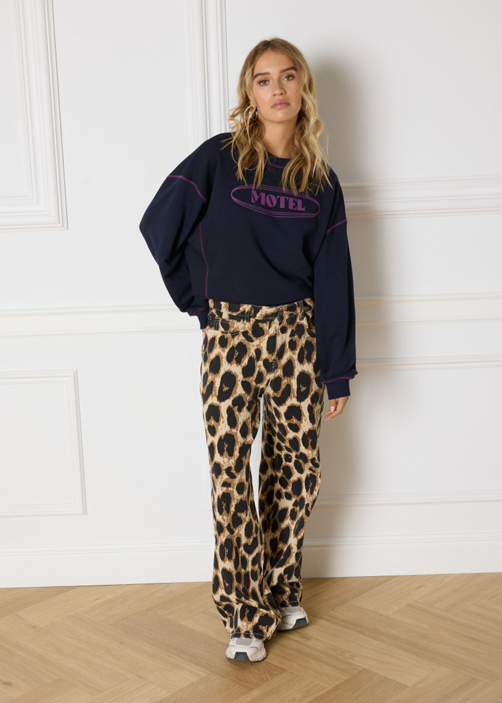REFINED DEPARTMENT R2412175633
