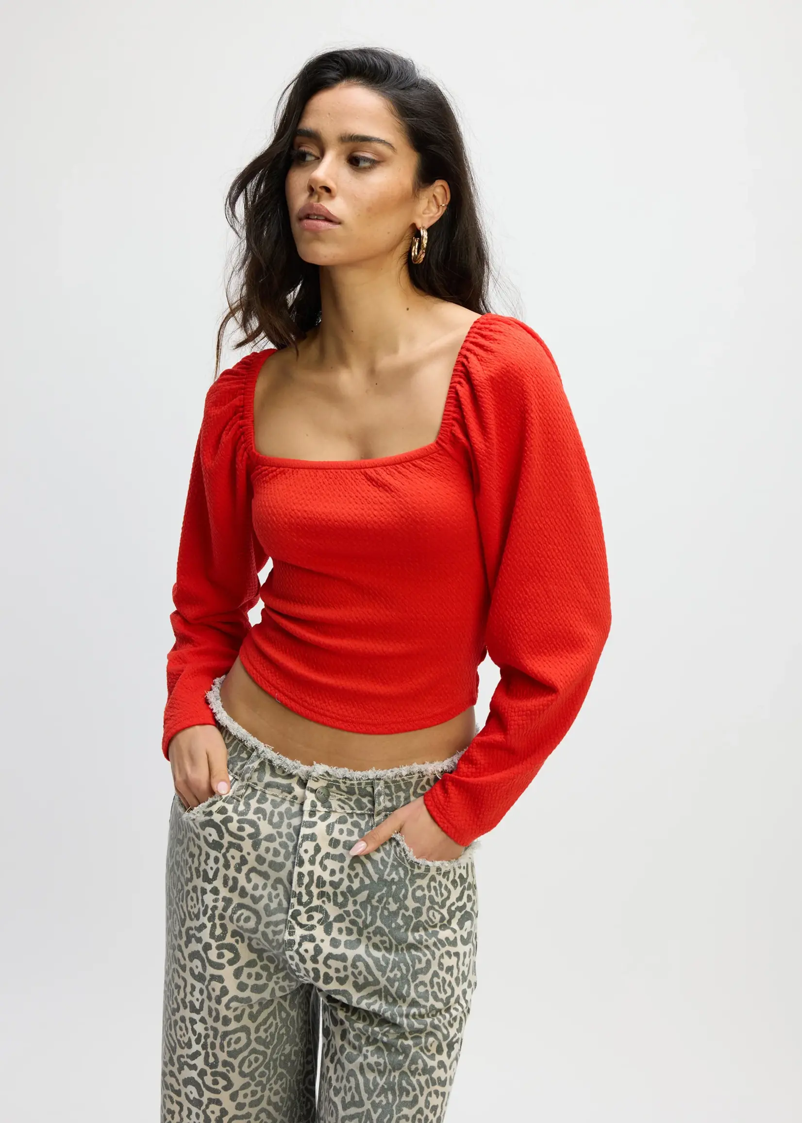 REFINED DEPARTMENT R2502528615