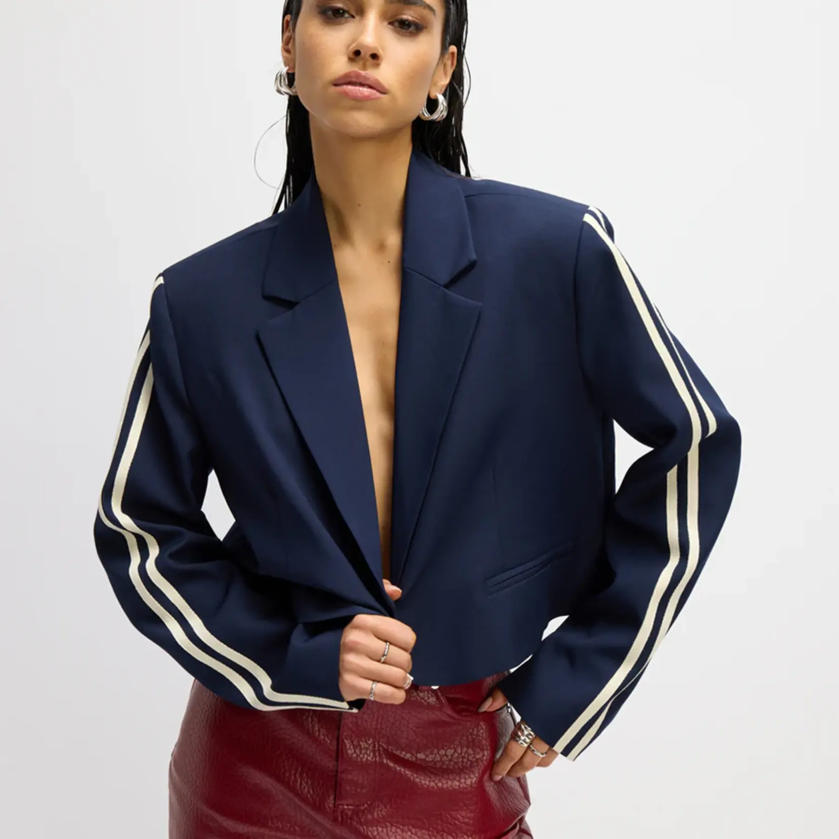 REFINED DEPARTMENT R2509455753