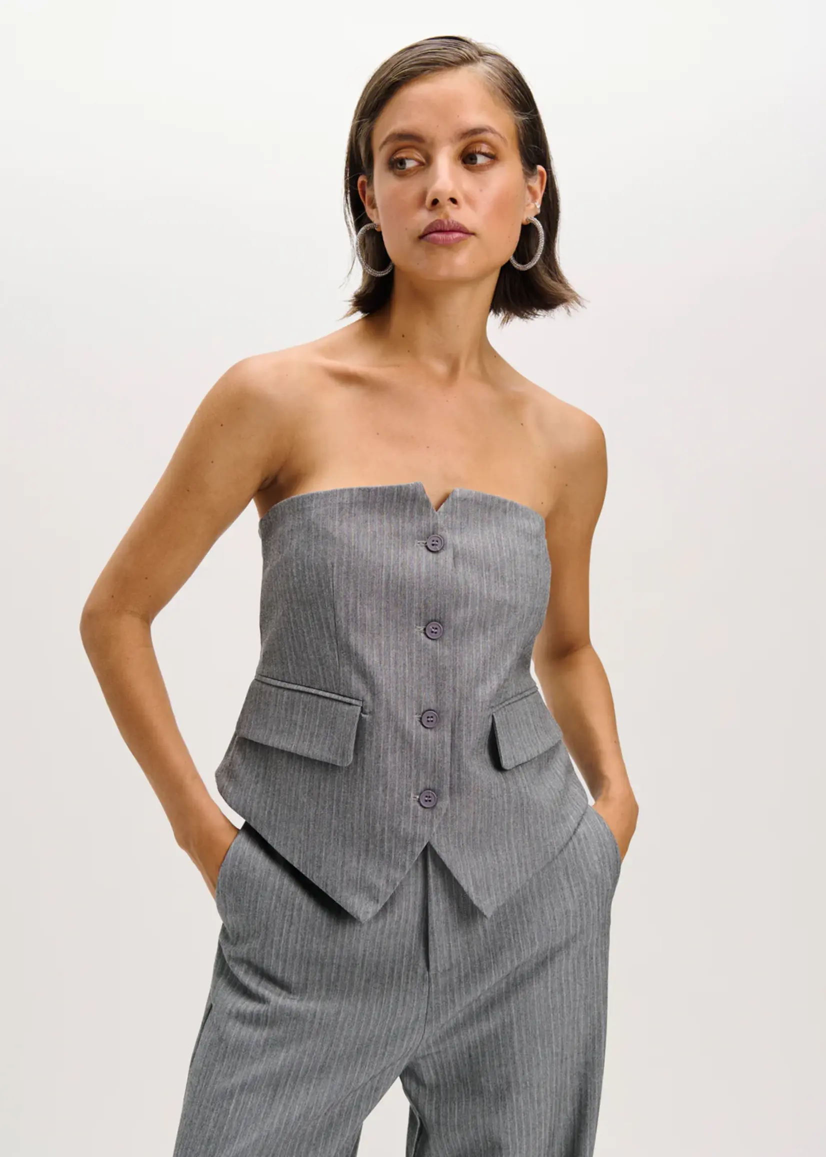 REFINED DEPARTMENT R2511895844